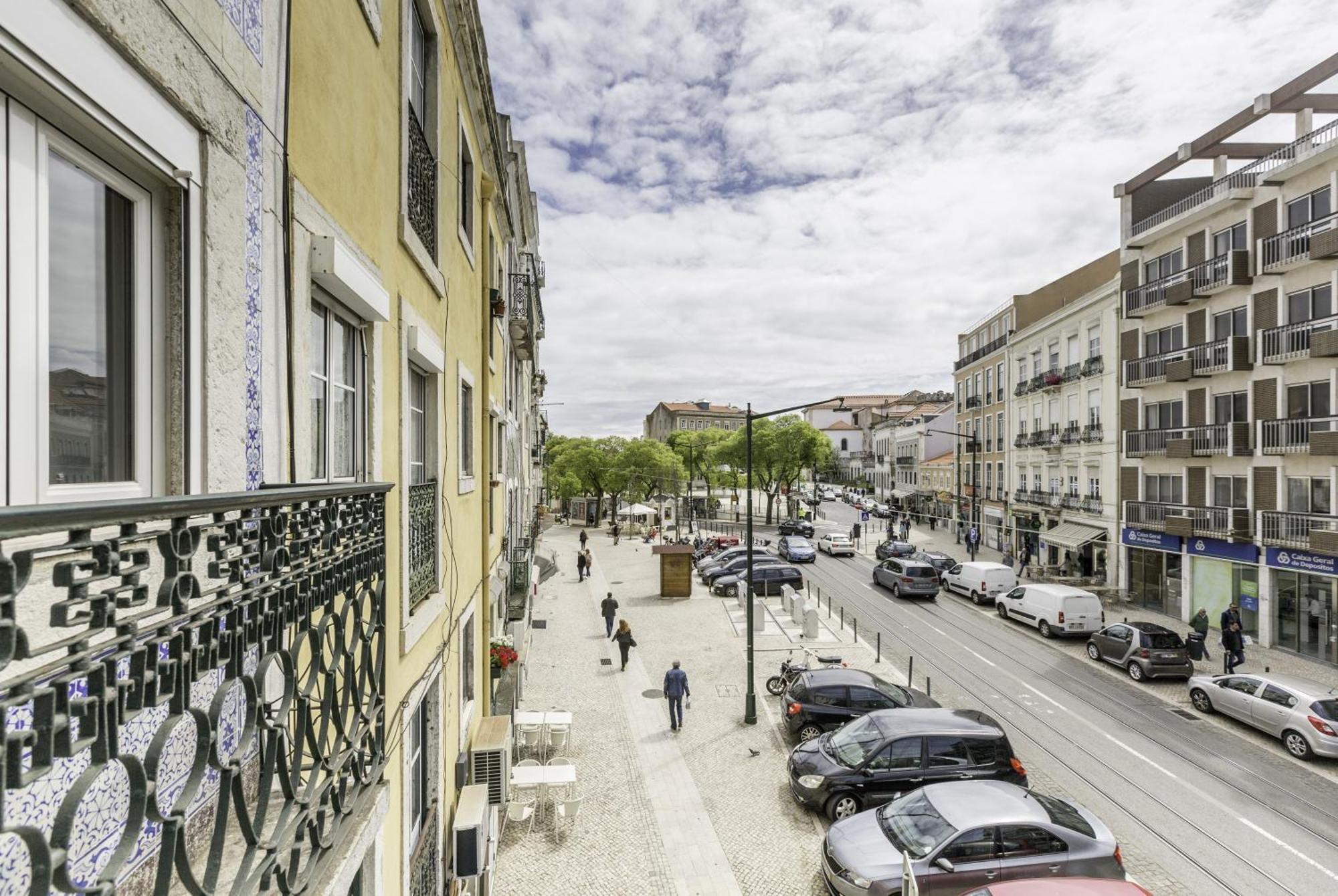 Superb Apartments Overlooking Graça in Lissabon Kamer foto