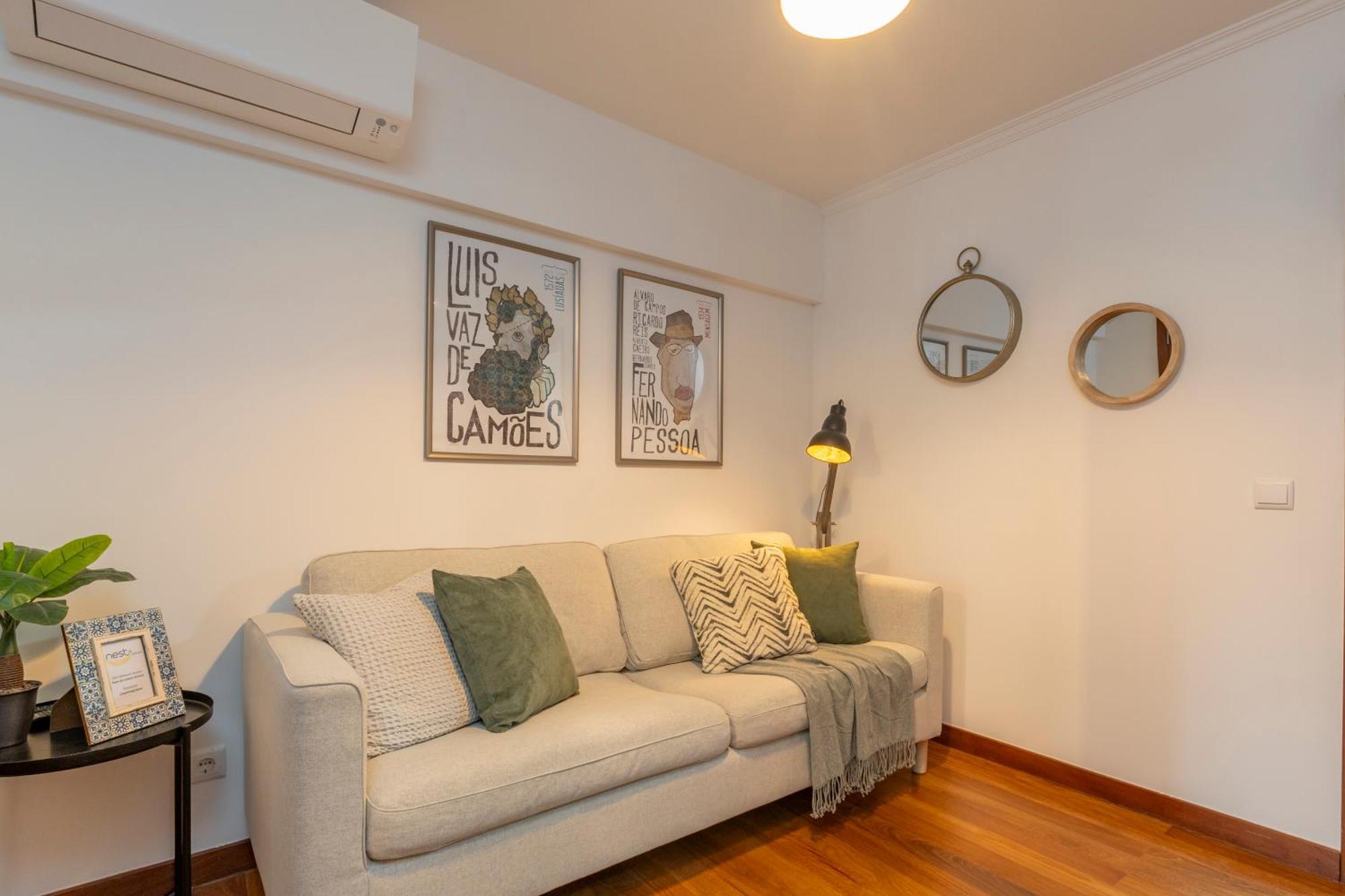 Superb Apartments Overlooking Graça in Lissabon Kamer foto