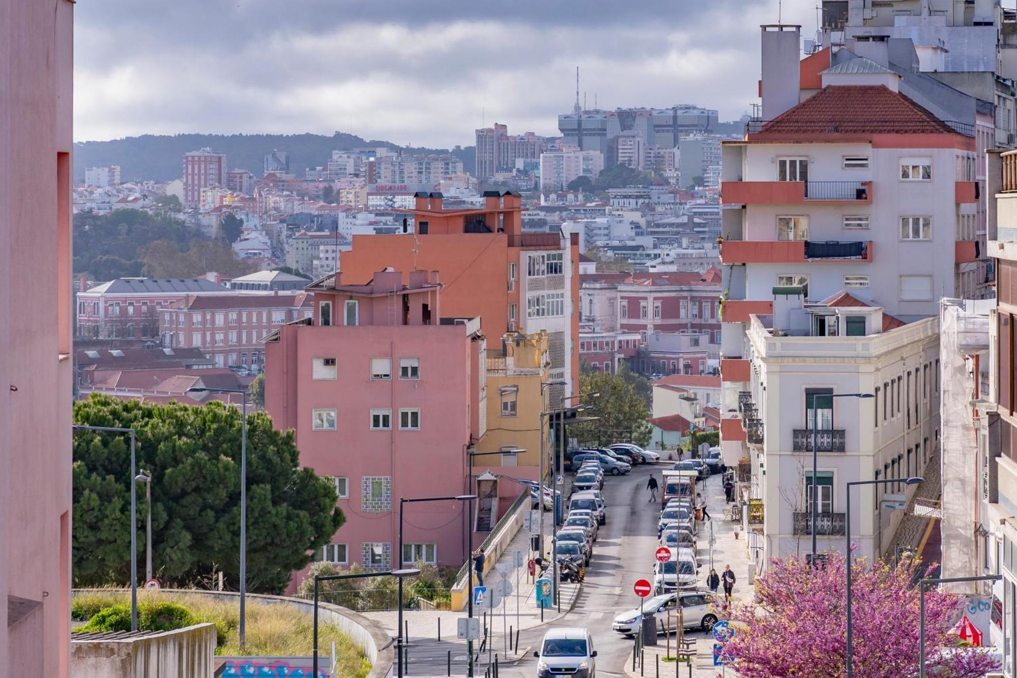 Superb Apartments Overlooking Graça in Lissabon Buitenkant foto